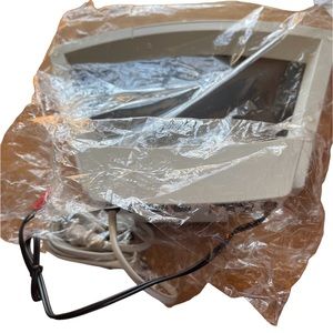 Bose docking station for Wave Radio.